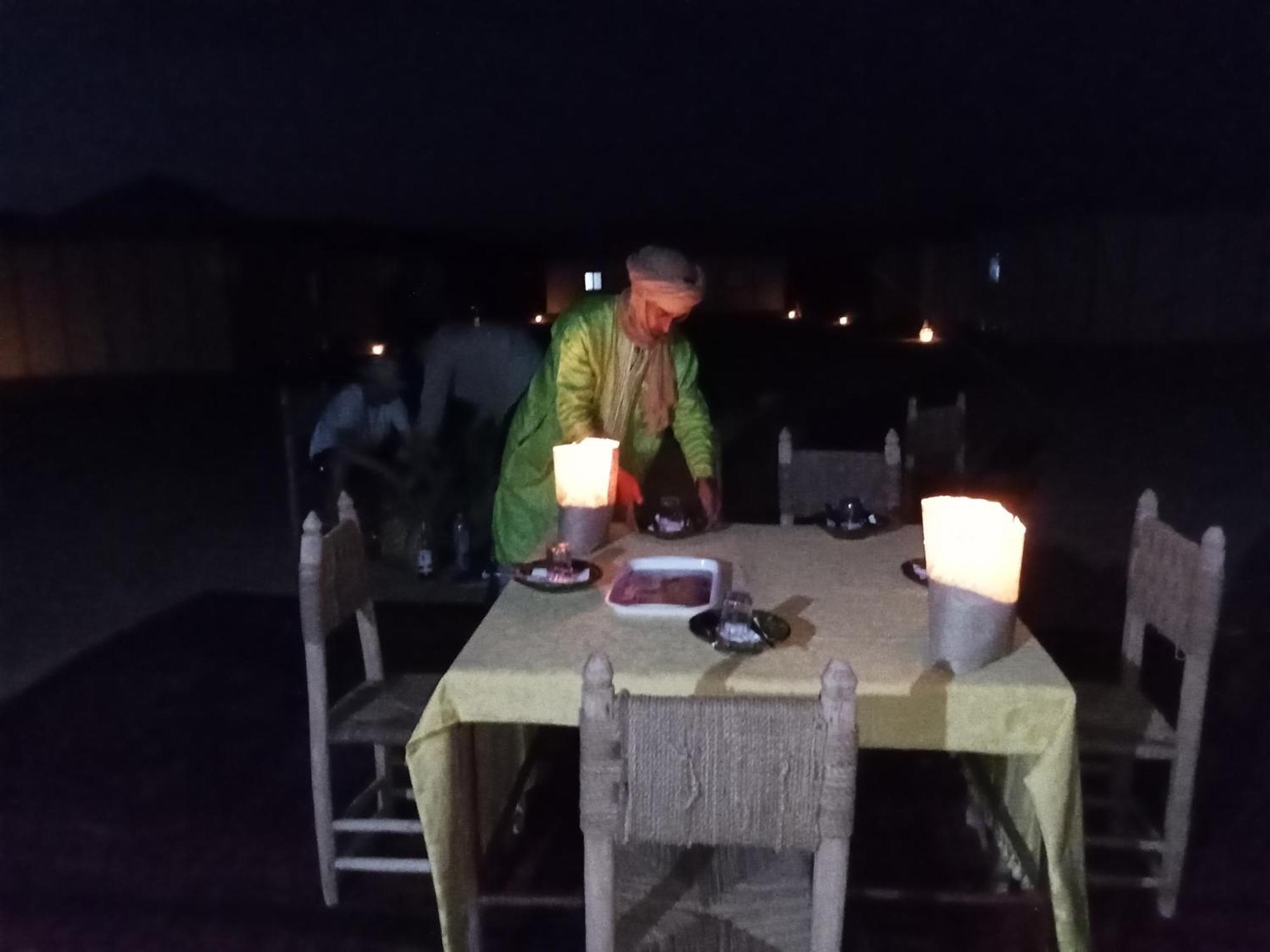 Hotel Bivouac Cote-Iriki à Foum Zguid Extérieur photo