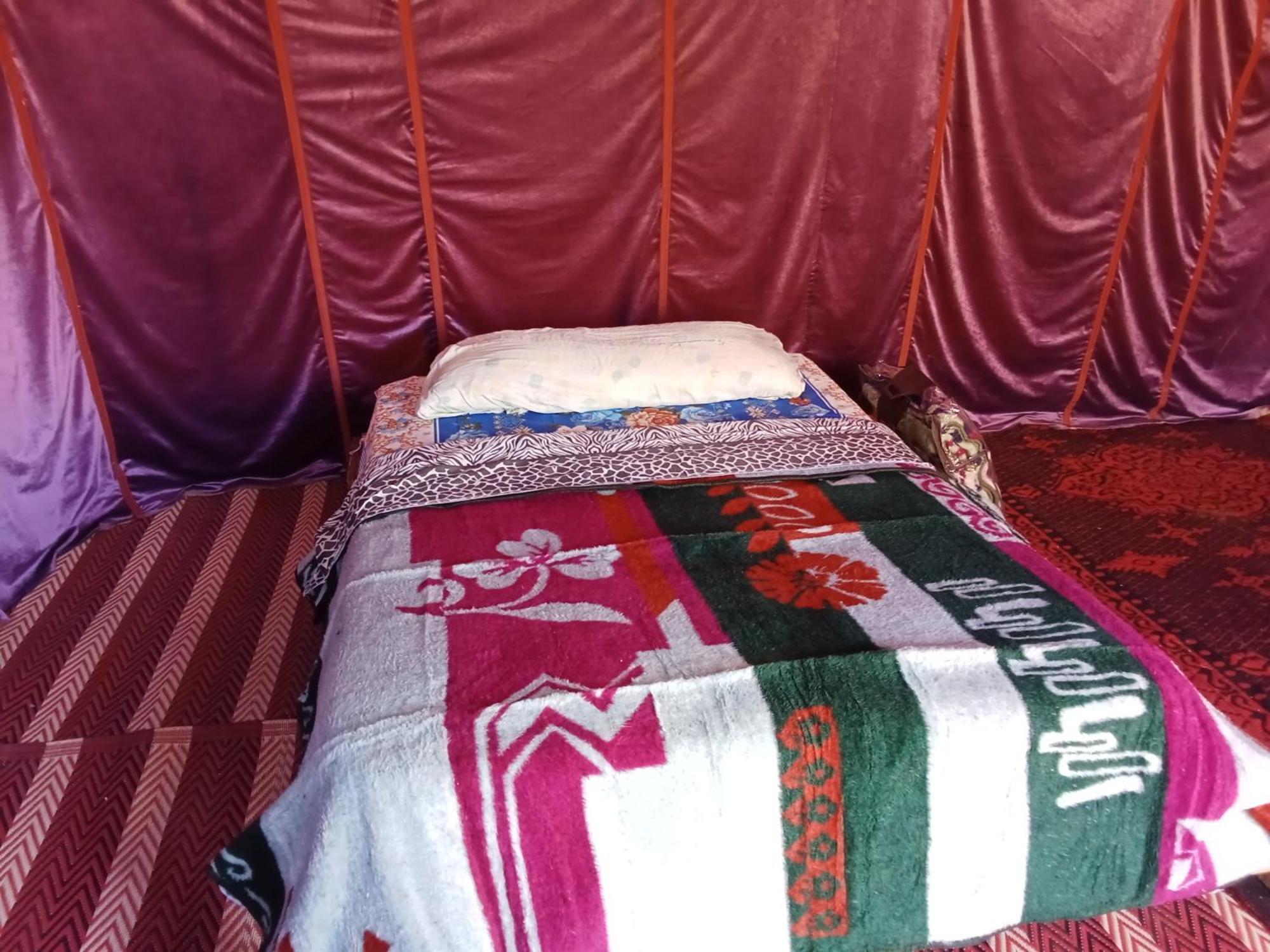 Hotel Bivouac Cote-Iriki à Foum Zguid Extérieur photo