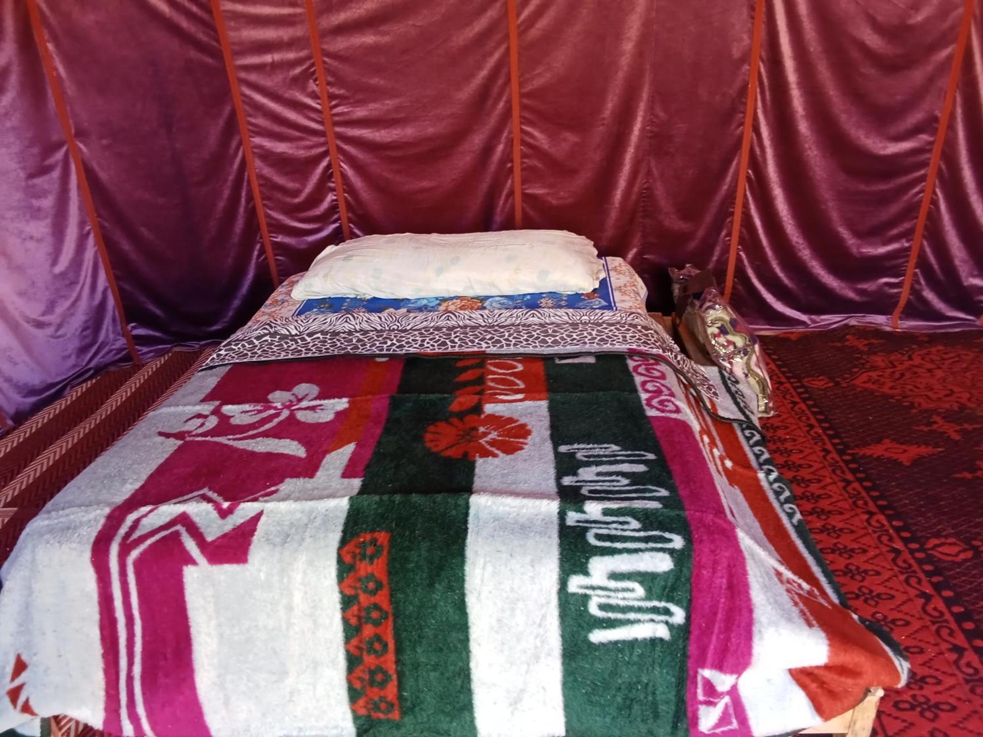 Hotel Bivouac Cote-Iriki à Foum Zguid Extérieur photo